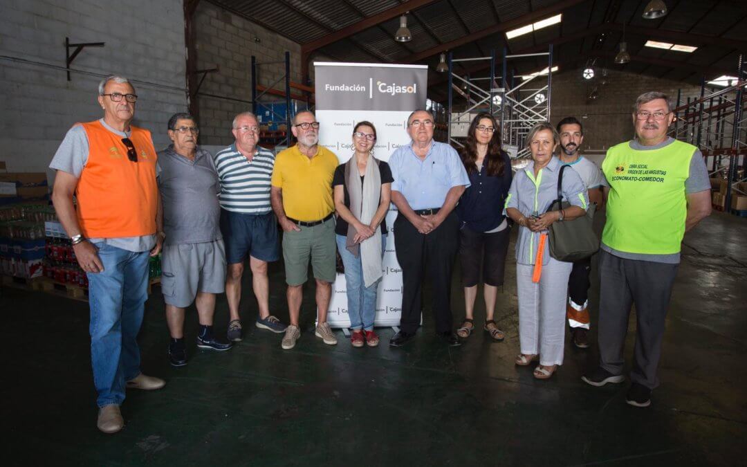 Fundación Cajasol y Banco de Alimentos impulsan un nuevo reparto de alimentos con más de 1.700 beneficiarios